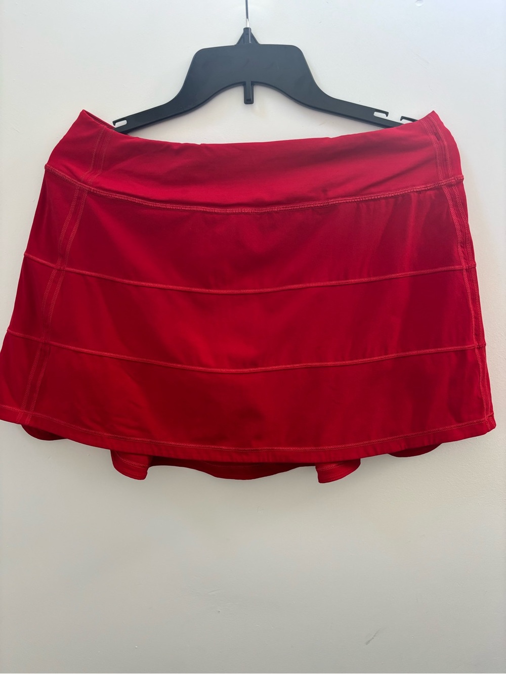 Lulu Lemon Women’s Red Athletic Skort - Comfortable Active Skirt